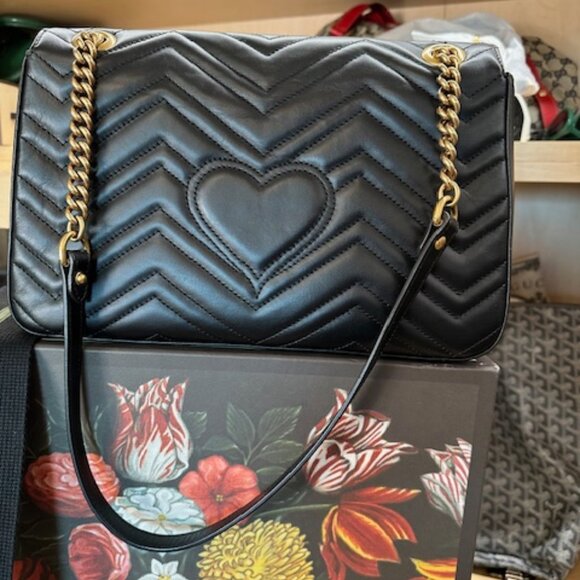 Gucci GG Marmont Medium Insect Black Matelassé Purse - Picture 7 of 13